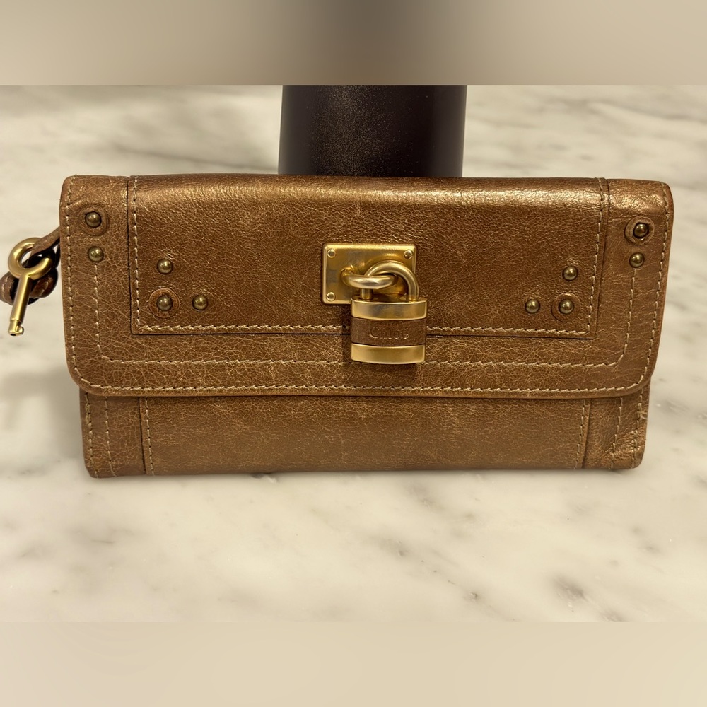 Gorgeous authentic Chloe long leather Paddington wallet in bronze color